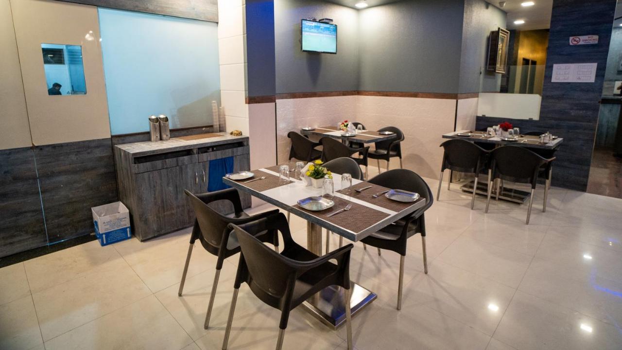 Hotel Mari Aai Residency Нави Мумбай Екстериор снимка