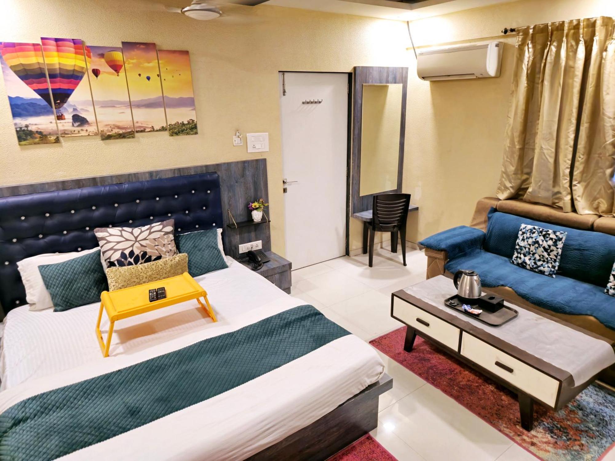 Hotel Mari Aai Residency Нави Мумбай Стая снимка